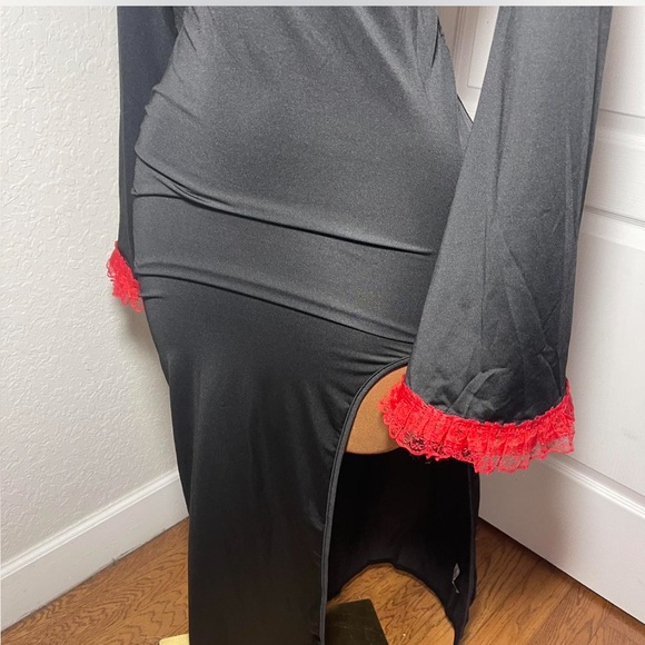 Black Gothic Dress with Red Trim M - Picture 4 of 8